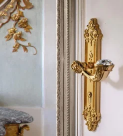 Casa Padrino Luxus Jugendstil Türgriff mit Platte und Swarovski Kristallglas Gold 15,5 x H. 33,5 cm - Hotel Accessoires B!