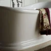 Casa Padrino Luxus Jugendstil Acryl Badewanne Weiß 177,5 x 88,5 x H. 74,5 cm - Gebogene freistehende Retro Antik Badewanne - Barock & Jugendstil Badezimmer Möbel