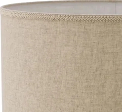 Casa Padrino Luxus Keramik Tischleuchte Weiß / Antik Messingfarben / Beige Ø 46 x H. 64,5 cm - Moderne Tischlampe mit Lampenschirm - Luxus Kollektion