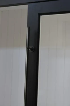 Casa Padrino Luxus Kleiderschrank Haute Couture Schwarz / Weiß B 226 x H 220 cm - Art Deco Jugendstil Schlafzimmer Schrank
