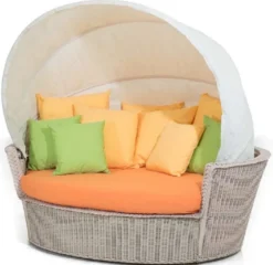 Casa Padrino Luxus Liegeinsel Grau / Orange / Weiß 186 x 141 x H. 174 cm - Handgewebtes Wetterbeständiges Lounge Sofa mit Sonnendach - Moderne Garten Terrassen Hotel Möbel