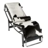 Casa Padrino Luxus Liegesessel Schwarz / Weiß / Silber 160 x 57 x H. 81 cm - Relaxliege mit Kuhfell und verchromtem Metallgestell