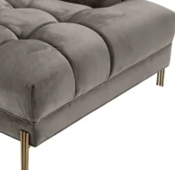 Casa Padrino Luxus Lounge Sofa Grau - Greige / Messingfarben 223 x 95 x H. 68 cm - Linksseitiges Wohnzimmer Sofa mit edlem Samtsoff und 2 Kissen