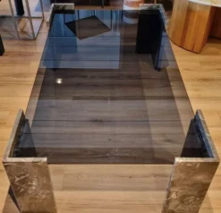 Casa Padrino Luxus Marmor Couchtisch mit Glasplatte Schwarz / Grau 140 cm