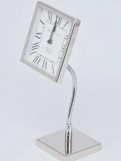 Casa Padrino Luxus Messing Tischuhr Silber 16 x 12 x H. 41 cm - Deko Accessoires