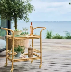 Casa Padrino Luxus Outdoor Servierwagen Naturfarben 89 x 45 x H. 82 cm - Wetterbeständiger Garten & Terrassen Trolley - Garten & Terrassen Accessoires - Luxus Qualität