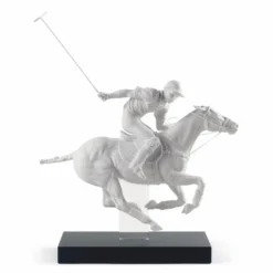 Casa Padrino Luxus Porzellan Deko Figur Polospieler Matt Weiß / Schwarz 50 x 20 x H. 61 cm