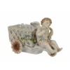 Casa Padrino Luxus Porzellan Putto mit Blumenkarren Weiß / Rosa / Gold 8,8 x 16,6 x H. 10,8 cm - Engel Figur - Barock Tischdeko