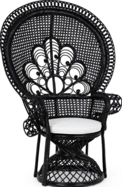 Casa Padrino Luxus Rattan Sessel Schwarz / Weiß 106 x 71 x H. 148 cm - Vintage Stil Rattan Sessel mit Sitzkissen - Vintage Stil Rattan Möbel - Garten & Terrassen Möbel