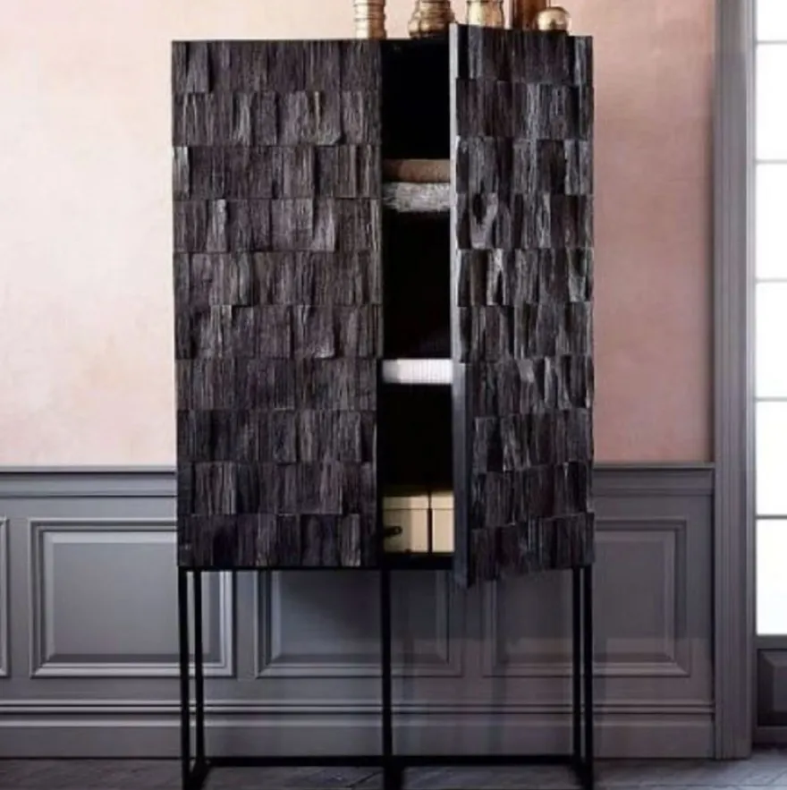 Casa Padrino Luxus Regalschrank mit 2 Türen Matt Schwarz / Schwarz 80 x 45 x H. 180 cm - Massivholz Schrank mit Metall Beinen - Luxus Möbel