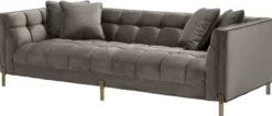 Casa Padrino Luxus Samt Sofa mit 4 Kissen Grau / Messingfarben 231 x 95 x H. 68 cm - Wohnzimmer Sofa - Luxus Qualität