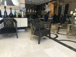 Casa Padrino Luxus Sessel Schwarz / Gold 75 x 75 x H. 81 cm - Wohnzimmer Sessel - Hotel Sessel - Wohnzimmer Möbel - Hotel Möbel - Luxus Möbel