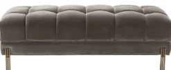 Casa Padrino Luxus Sitzbank Grau / Messingfarben 133 x 59 x H. 42 cm - Gepolsterte Samt Bank mit Edelstahl Beinen - Luxus Kollektion