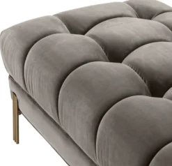 Casa Padrino Luxus Sitzbank Grau / Messingfarben 133 x 59 x H. 42 cm - Gepolsterte Samt Bank mit Edelstahl Beinen - Luxus Kollektion