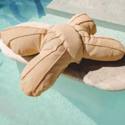 Casa Padrino Luxus Sitzsack Schmetterling Beige 130 cm - Schwimmender Sitzsack