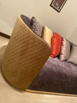 Casa Padrino Luxus Sofa Lila / Beige / Dunkelbraun / Gold - Wohnzimmer Sofa - Hotel Sofa - Luxus Möbel