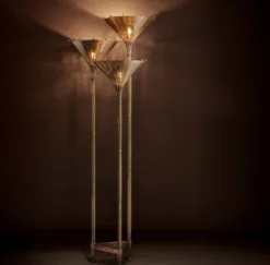 Casa Padrino Luxus Stehleuchte Vintage Messingfarben 70 x 70 x H. 197 cm - Hotel & Restaurant Stehlampe