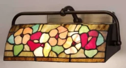 Casa Padrino Luxus Tiffany Wandleuchte Blumen Mehrfarbig 34 x H. 12 cm - Tiffany Wandlampe mit handgefertigtem Glas Lampenschirm - Luxus Interior - Luxus Leuchten - Tiffany Leuchten