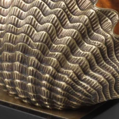 Casa Padrino Luxus Tischleuchte in Muschelform Vintage Messing / Schwarz 33 x 21 x H. 22 cm - Tischlampe mit Granitsockel