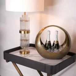 Casa Padrino Luxus Tischleuchte Antik Messing / Weiß Ø 45 x H. 78 cm - Schreibtischleuchte mit rundem Lampenschirm - Luxus Tischleuchten - Luxus Schreibtischleuchten
