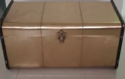 Casa Padrino Luxus Truhe Messingfarben / Schwarz 100 x 53 x H. 49 cm - Luxus Deko Accessoires