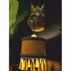 Casa Padrino Luxus Wandleuchte Affenkopf mit Krone Gold / Braun / Grün H. 54 cm