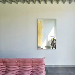 Casa Padrino Luxus Wandspiegel Gold 80 x 2,5 x H. 130 cm - Rechteckiger Wohnzimmer Spiegel - Schlafzimmer Spiegel - Garderoben Spiegel - Luxus Möbel - Luxus Interior - Luxus Qualität
