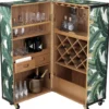 Casa Padrino Luxus Weinschrank mit Rollen Grün / Weiß / Schwarz / Gold 58 x 58 x H. 122 cm - Cocktailschrank - Kofferschrank im Retro Look - Barschrank im Vintage Koffer Design