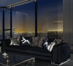 Casa Padrino Luxus Wohnzimmer Sofa mit dekorativen Kissen Schwarz / Silber 237 x 96 x H. 66 cm - Luxus Wohnzimmer Möbel