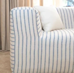 Casa Padrino Luxus Wohnzimmer Sofa mit Streifen Weiß / Blau 450 cm