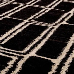 Casa Padrino Luxus Woll Teppich Schwarz / Elfenbein 200 x 300 cm - Handgewebter Wohnzimmer Teppich - Wohnzimmer Deko Accessoires - Luxus Möbel - Luxus Interior