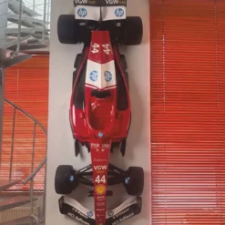 Casa Padrino XXL Deko Formel 1 Rennwagen Rot / Schwarz / Weiß 180 cm - Wanddeko
