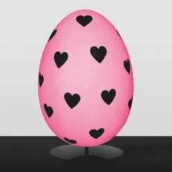 Casa Padrino XXL Deko Osterei mit Ständer Rosa / Schwarz H. 75 cm - Oster Dekoaration