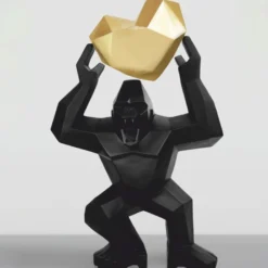 Casa Padrino XXL Deko Skulptur Gorilla mit Herz Schwarz / Gold H. 146 cm