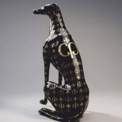 Casa Padrino XXL Deko Skulptur Windhund Schwarz / Gold H. 180 cm - Garten Deko Figur CPB