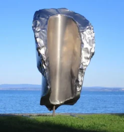 Casa Padrino XXL Edelstahl Garten Deko Skulptur Kopf Silber H. 213 cm