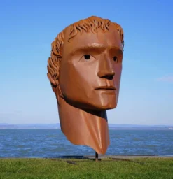 Casa Padrino XXL Stahl Garten Deko Skulptur Kopf Rost H. 213 cm