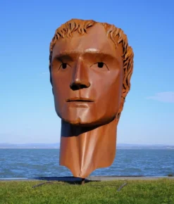 Casa Padrino XXL Stahl Garten Deko Skulptur Kopf Rost H. 213 cm