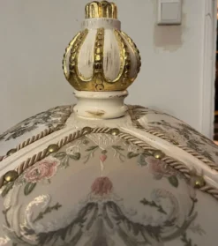 Pompöös by Casa Padrino Barock Katzenhaus Silber / Creme - designed by Harald Glööckler