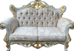 Pompöös by Casa Padrino Luxus Barock 2er Sofa Creme Bouquet Muster / Weiß / Gold - Pompööses Barock Sofa designed by Harald Glööckler