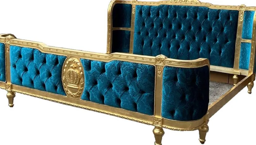 Pompöös by Casa Padrino Luxus Barock Doppelbett Türkis Muster / Gold - Pompööses Barock Bett designed by Harald Glööckler - Schlafzimmer Möbel im Barockstil - Barock Möbel - Edel & Prunkvoll