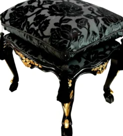 Pompöös by Casa Padrino Luxus Barock Sitzhocker mit Sitzkissen Eckig Schwarz Muster / Gold - Pompööser Barock Hocker designed by Harald Glööckler