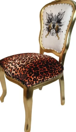 Pompöös by Casa Padrino Luxus Barock Esszimmerstühle Glitzerkrone & Engelsflügel Leopard / Weiß / Gold 50 x 60 x H.104 cm - Pompööse Barock Stühle designed by Harald Glööckler - 6 Esszimmerstühle