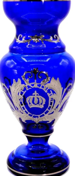 Pompöös by Casa Padrino Luxus Pokal Vase mit edler Platin Beschichtung Blau / Silber Ø 14 x H. 30,5 cm - Pompööse Blumenvase designed by Harald Glööckler