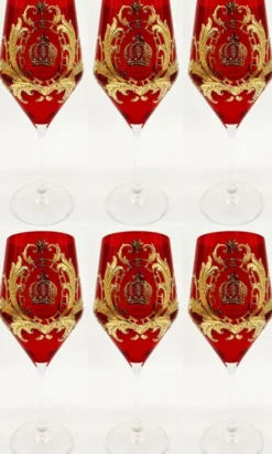 Pompöös by Casa Padrino Luxus Rotweinglas Set Rot / Gold Ø 8,7 x H. 20,3 cm - Weingläser mit 24 Karat Vergoldung - Pompööse Weingläser designed by Harald Glööckler